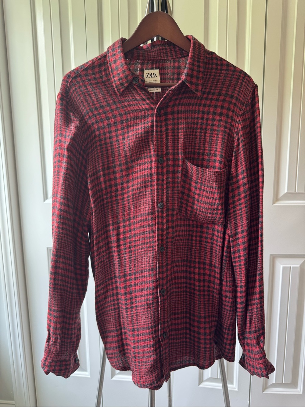 Zara Red and Black Plaid Button-Down Shirt